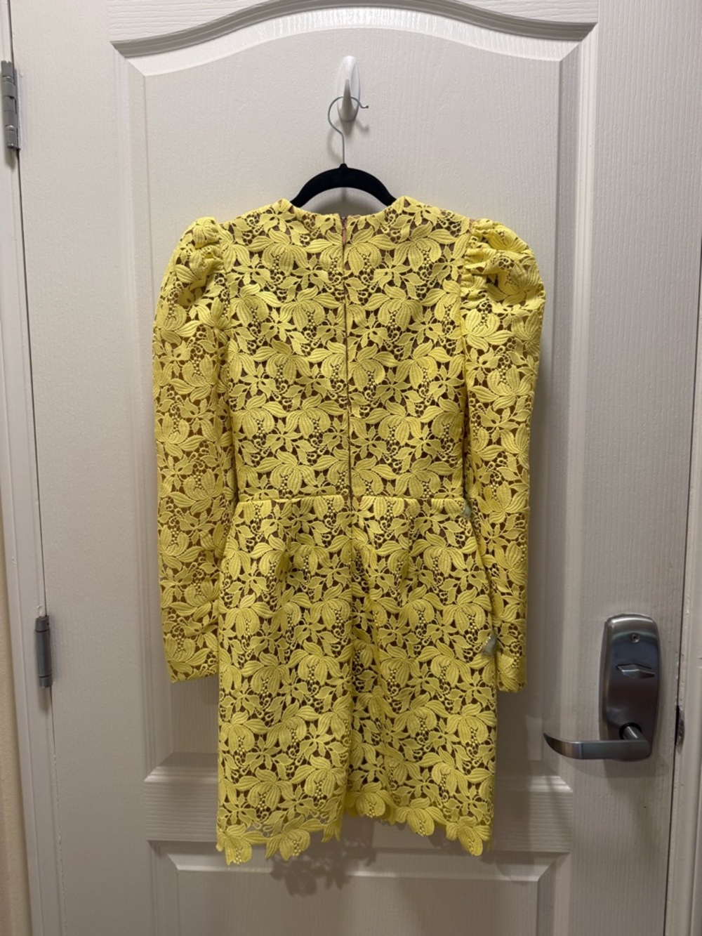 Helsi Angelina Floral Appliqué Long Sleeve Lace Cocktail Minidress Size XS NWT - Picture 7 of 8